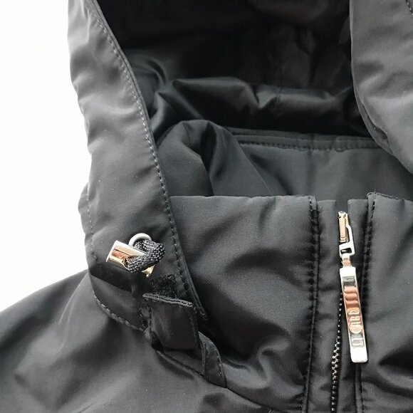 POST CARD in “HOUSE OF GUCCI”  Luxury Black Ski Jacket, detach hood, NWT sz 4 - Picture 2 of 16